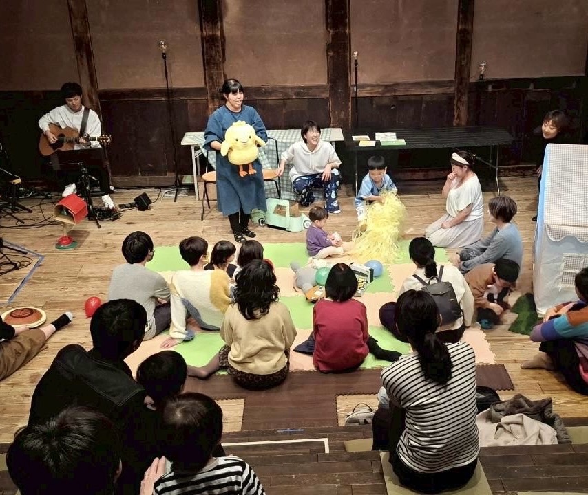 まにまにベイビーシアタージャケット写真